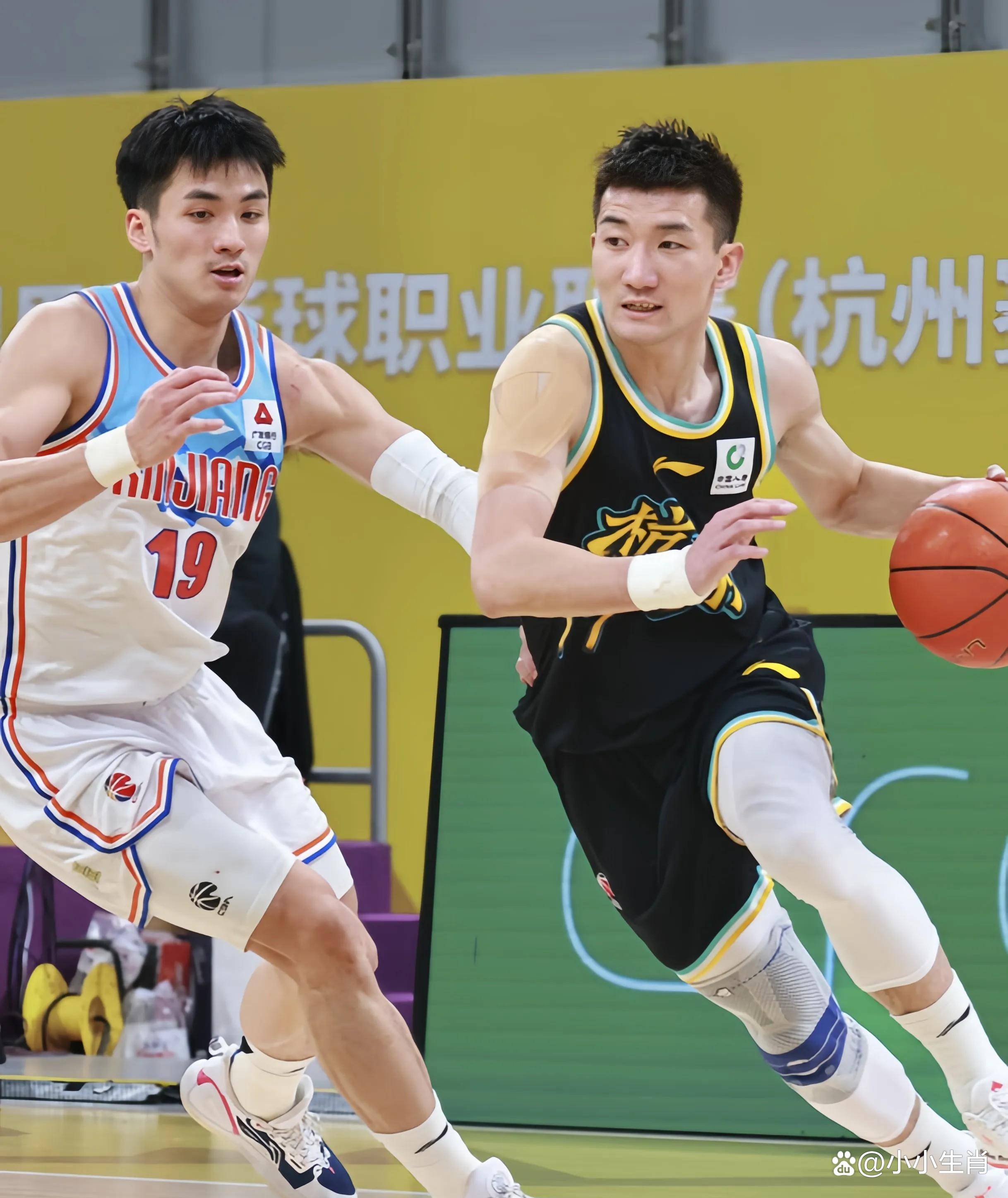 江苏队轻松获得胜利，打败广厦男篮