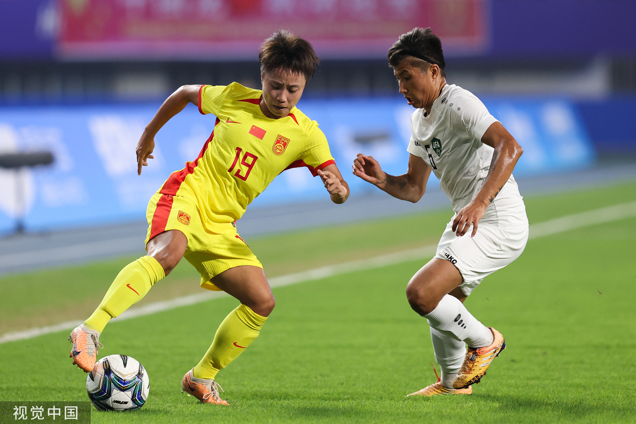 开云体育地址-关于乌兹别克斯坦球队蓄势待发，欲击败对手的信息