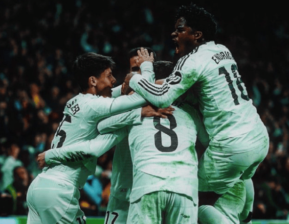 开云体育下载-绝杀时刻，瓦伦西亚力克毕尔巴鄂